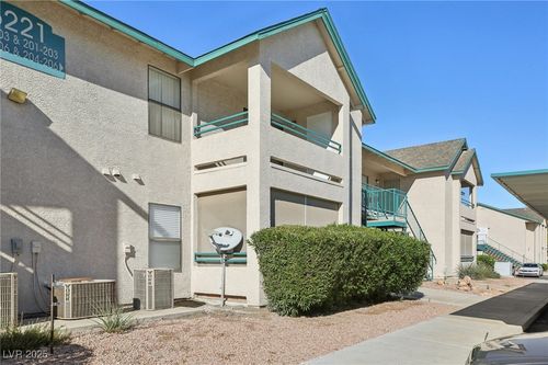 unit-202-5221 Lindell Rd, Las Vegas, NV, 89118-5405 | Card Image