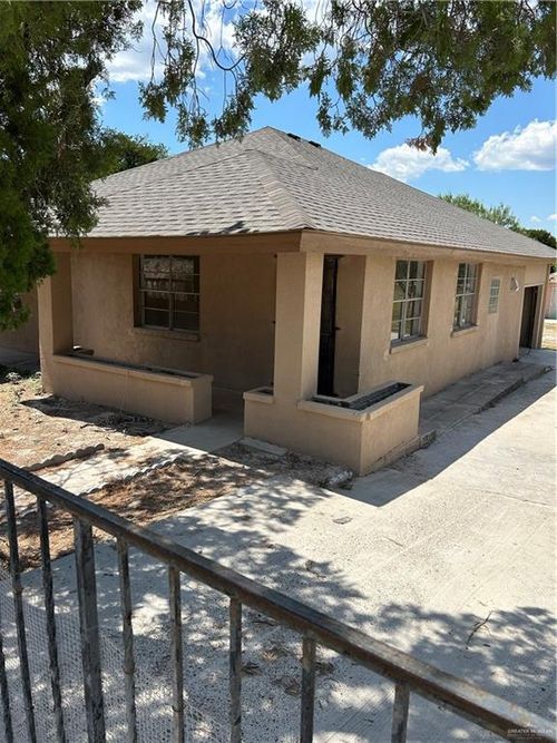 24 Ladrillera Street, Rio Grande City, TX, 78582 | Card Image