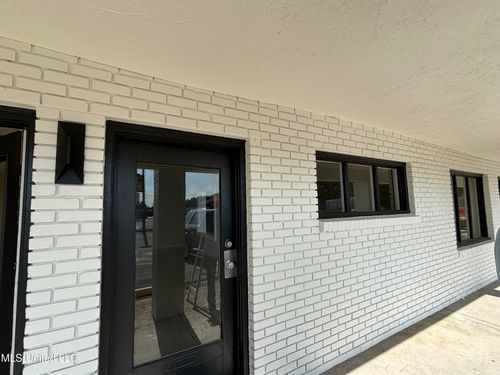 ste-4-200 Pass Rd, Gulfport, MS, 39507-3033 | Card Image