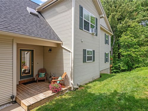 183 Juniper Dr, South Burlington, VT, 05403-5777 | Card Image