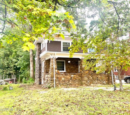 813 58th St, Altoona, PA, 16601-1007 | Card Image