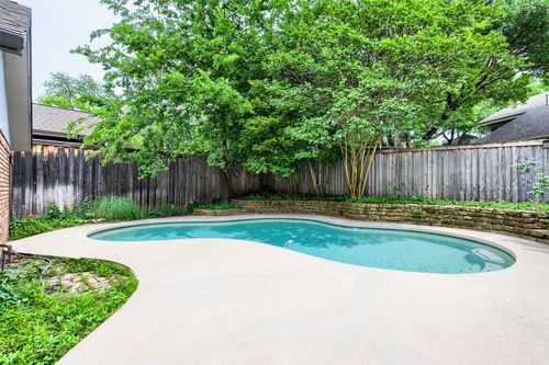 8026 Westover Dr, Dallas, TX, 75231-3912 | Card Image