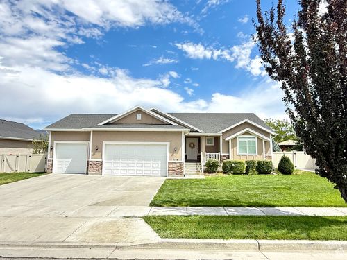 2178 N 220 W, Tooele, UT, 84074-3729 | Card Image