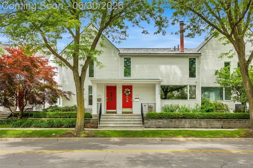 366 W Brown St, Birmingham, MI, 48009-1468 | Card Image