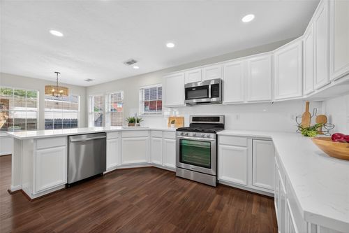 2503 Falcon Ridge St, Pearland, TX, 77584-4817 | Card Image