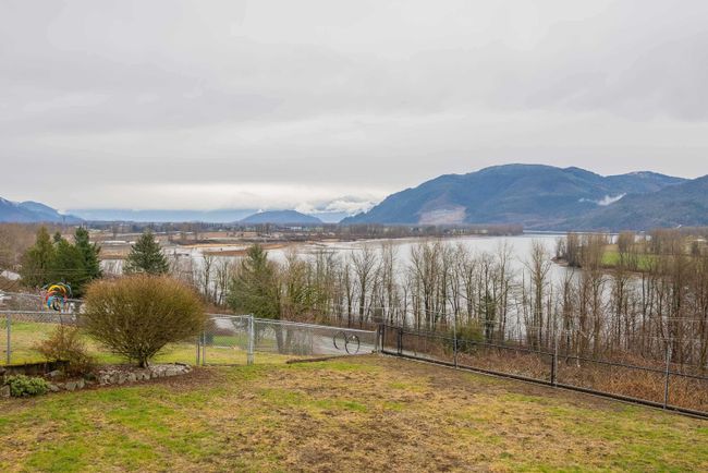 34410 Norrish Avenue, House other with 5 bedrooms, 2 bathrooms and 10 parking in Mission BC | Image 37