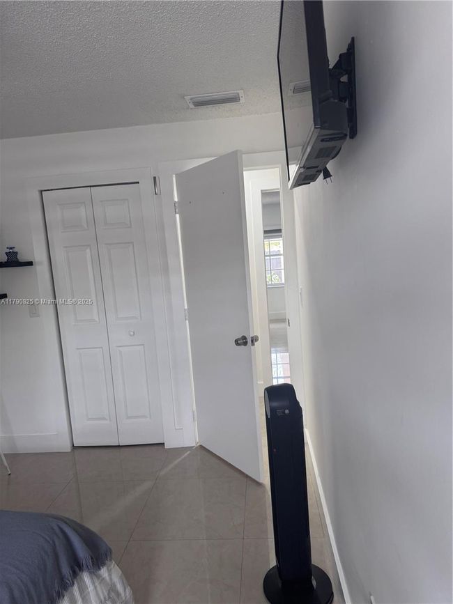 5308 Sw 138 Th Pl, Townhouse with 3 bedrooms, 2 bathrooms and null parking in Miami FL | Image 14