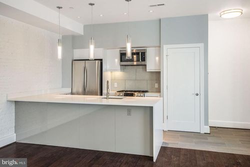 301-1252 Wisconsin Ave Nw, WASHINGTON, DC, 20007-3238 | Card Image