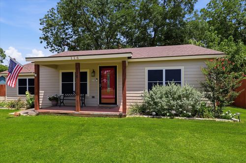 116 Pecan St, Whitesboro, TX, 76273-1820 | Card Image