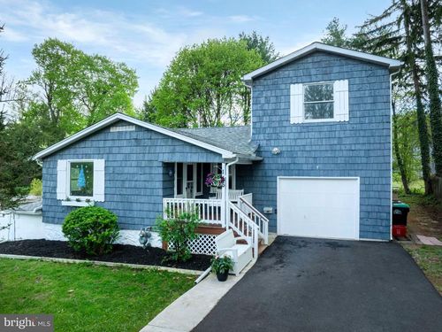 146 Legion Ln, STATE COLLEGE, PA, 16801-6433 | Card Image