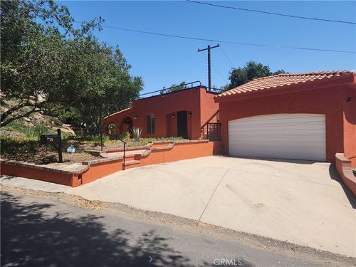 7846 Lilac Ln, Simi Valley, CA, 93063-4903 | Card Image