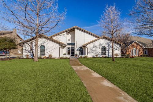 1117 Sunset Dr, Trophy Club, TX, 76262-5445 | Card Image
