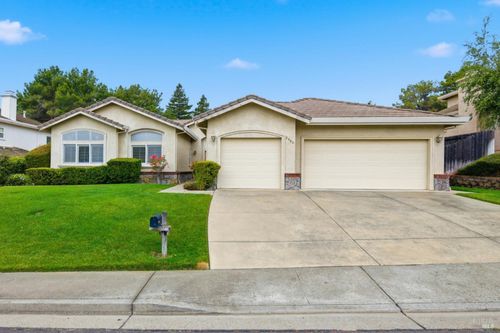 2863 Prestwick Ct, Fairfield, CA, 94534-7873 | Card Image