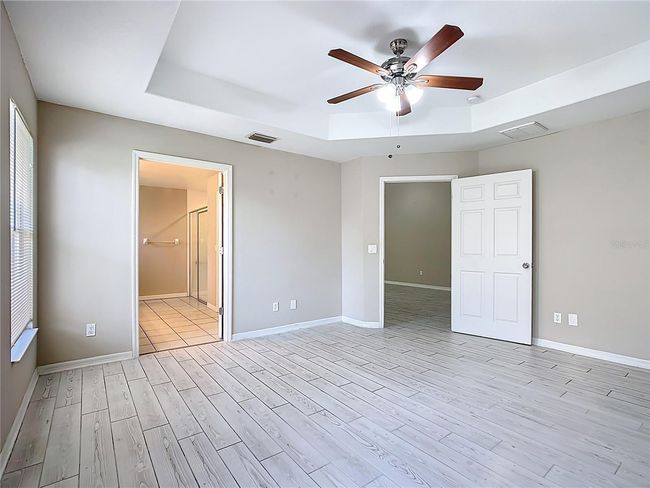 Primary Bedroom | Image 16