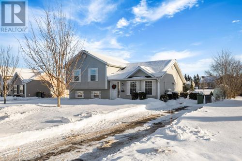 15 Barbour Cir, Charlottetown, PE, C1A9S9 | Card Image