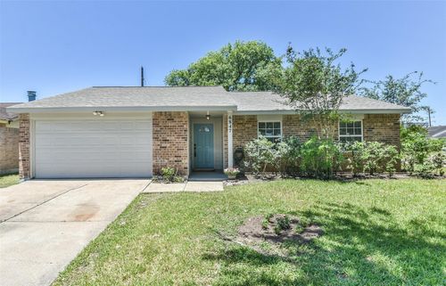 6847 Vanlynn Ln, Houston, TX, 77084-1143 | Card Image