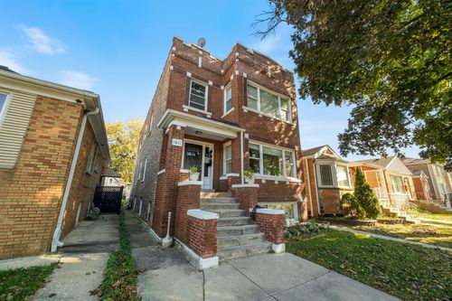 1611 Clarence Ave, Berwyn, IL, 60402-1914 | Card Image