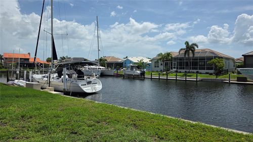 3531 Caya Largo Ct, PUNTA GORDA, FL, 33950-8143 | Card Image