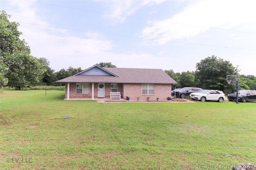 8951 Hilltop Road, Beggs, OK, 74421 | Card Image