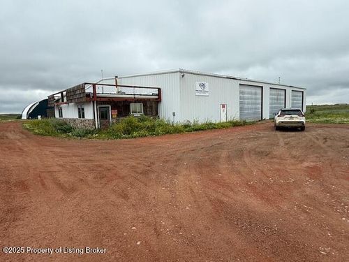 965 Highway 10 E, Belfield, ND, 58622-7413 | Card Image