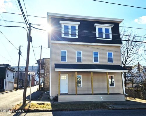 32 W 5th Street, Mt. Carmel, PA, 17851 | Card Image