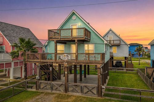 218 Sea Oats Dr, Surfside Beach, TX, 77541-1502 | Card Image