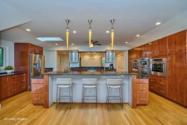 274 Cochituate Rd, House other with 4 bedrooms, 3 bathrooms and 8 parking in Wayland MA | Image 13