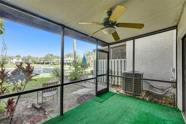 2407 - 3325 Carambola Cir S, Condo with 2 bedrooms, 3 bathrooms and null parking in Coconut Creek FL | Image 29