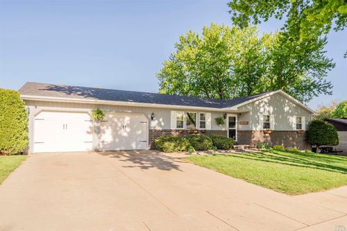 205 Ridgewood Dr, Le Mars, IA, 51031-1784 | Card Image