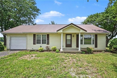 3975 Sw State Rte N, Stewartsville, MO, 64490-7172 | Card Image