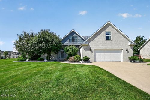 1609 Grand Bay Dr, Oregon, OH, 43616-1153 | Card Image