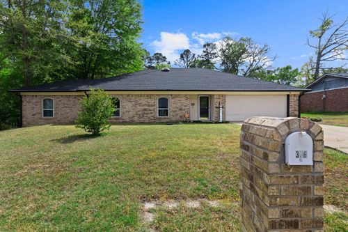306 Bermuda Dr, White Oak, TX, 75693-3040 | Card Image