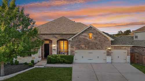 7906 Turnback Ledge Trl, Lago Vista, TX, 78645-4819 | Card Image