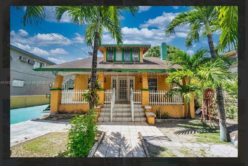 1260 Sw 5th St, Miami, FL, 33135-4006 | Card Image
