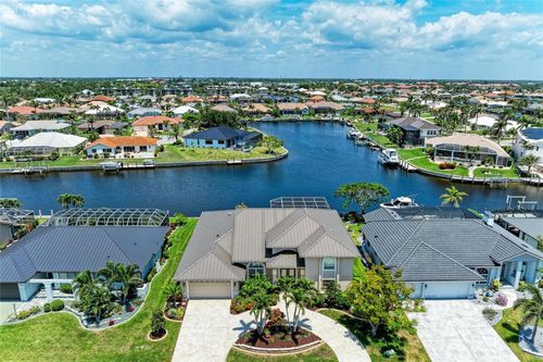 414 Caicos Dr, PUNTA GORDA, FL, 33950-5880 | Card Image
