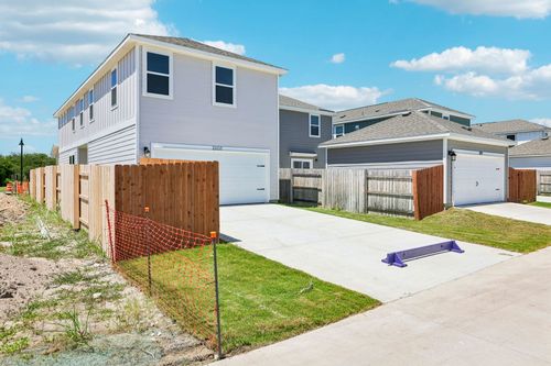 2207 Oscar Eli Pl, Round Rock, TX, 78665-3051 | Card Image
