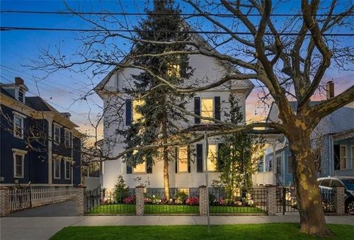 199 Linwood Ave, Providence, RI, 02907-2816 | Card Image