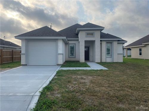 822 Lark Cir, Alamo, TX, 78516-9000 | Card Image