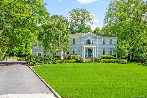 10 Hilltop Rd, Larchmont, NY, 10538-1119 | Card Image
