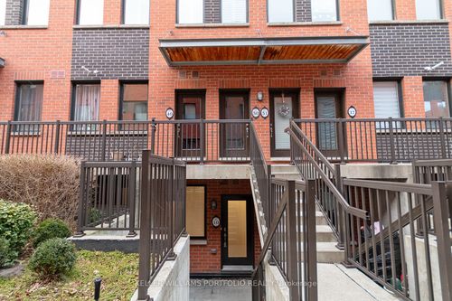 10-869 Wilson Ave, North York, ON, M3K0A4 | Card Image