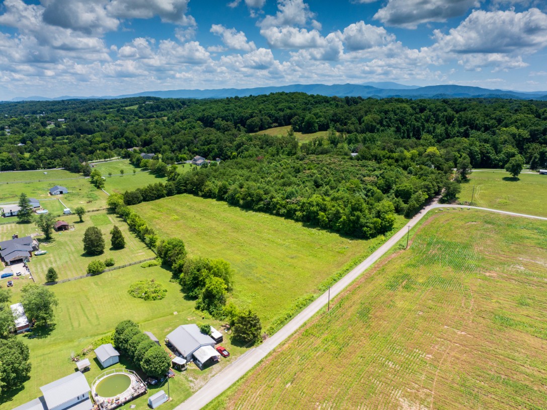 Land in Greenback 5