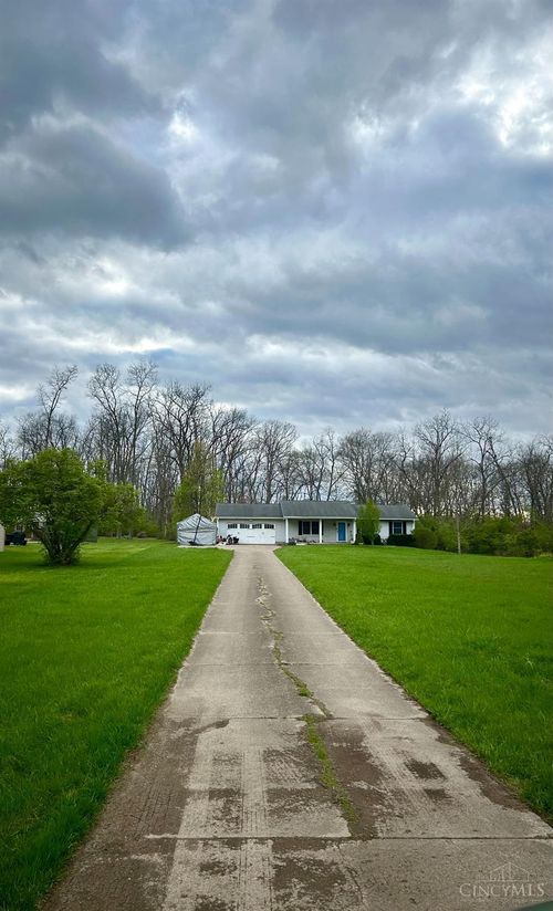 3685 Oxford Millville Rd, Oxford, OH, 45056 | Card Image