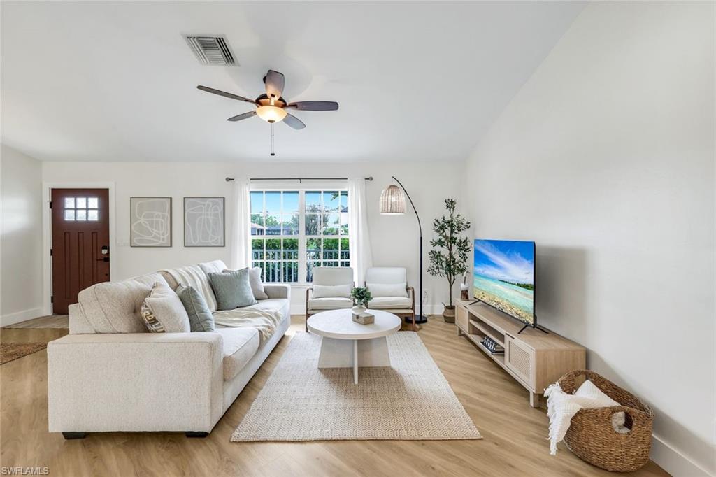 Residential Lease in CAPE CORAL 4