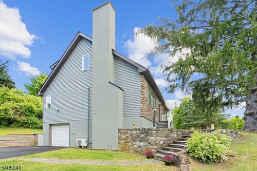 148 State Rt 94, Vernon, NJ, 07462-3559 | Card Image