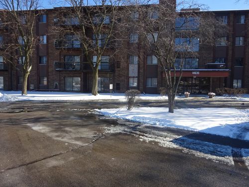 apt-203-14635 Greenwood Rd, Dolton, IL, 60419-1881 | Card Image