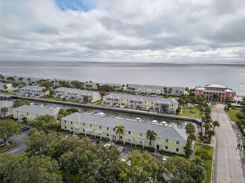 f-4924 Beach Dr Se, ST PETERSBURG, FL, 33705-4848 | Card Image