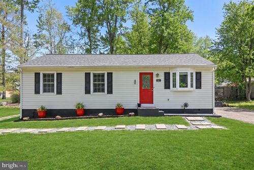 401 Cleveland Ct, FREDERICKSBURG, VA, 22407-6357 | Card Image