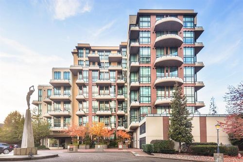 605-10 Renaissance Sq, New Westminster, BC, V3M7B1 | Card Image