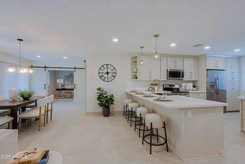 10837 W Manzanita Dr, Sun City, AZ, 85373-1521 | Card Image