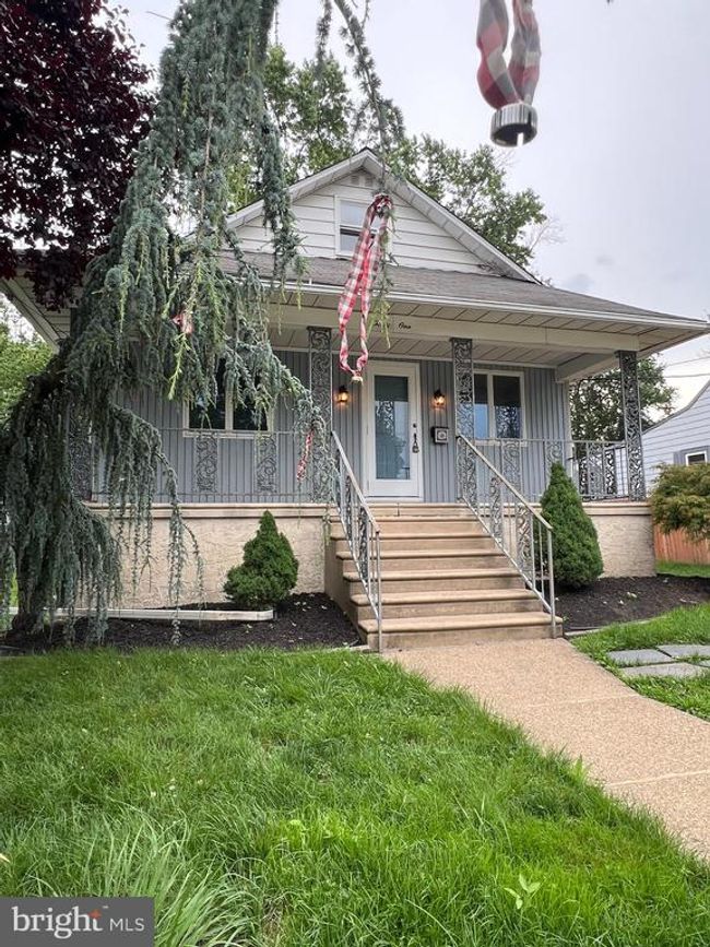 41 N Clinton Ave, House other with 3 bedrooms, 1 bathrooms and null parking in MAPLE SHADE NJ | Image 4